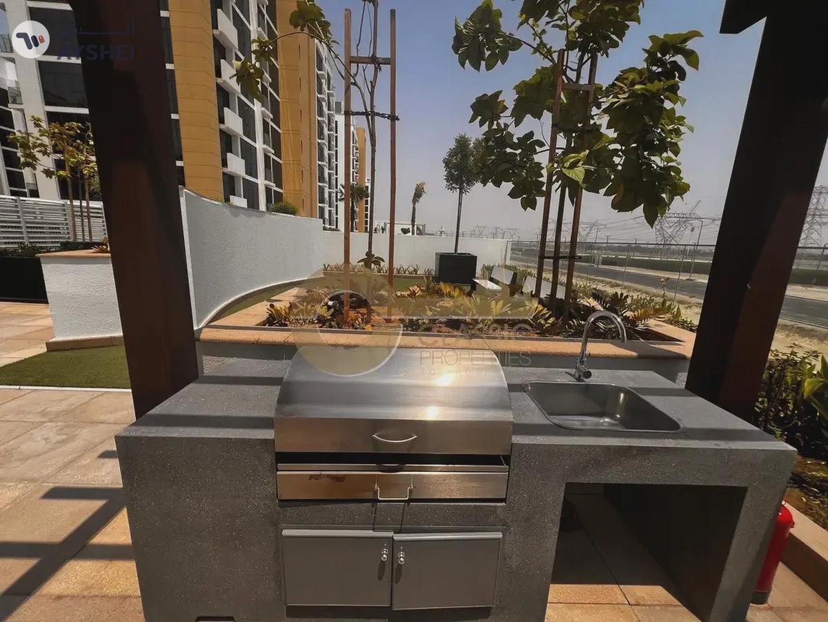 Studio | Semi-Furnished | Boulevard View-1-1