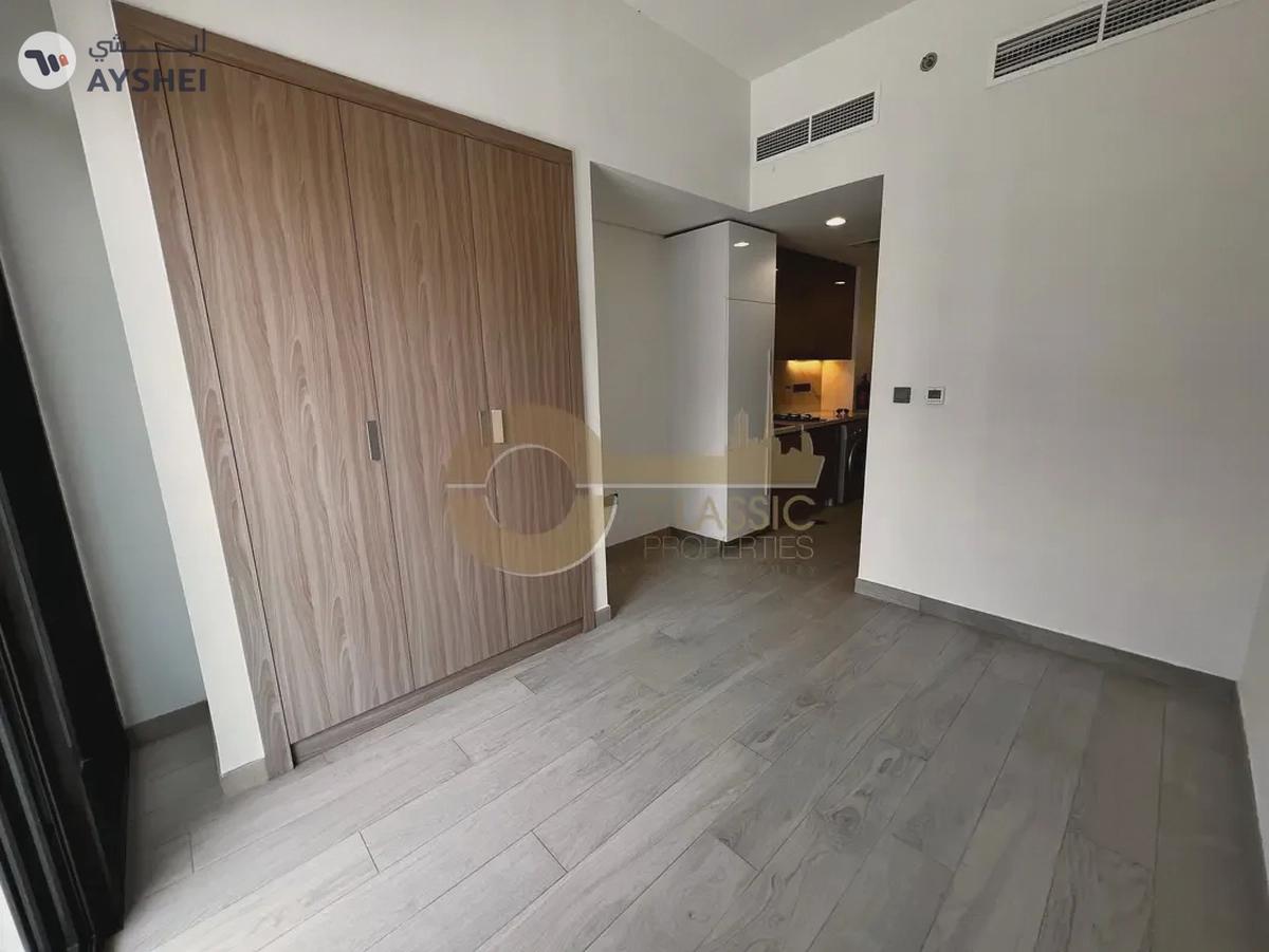 Studio | Semi-Furnished | Boulevard View-6-6