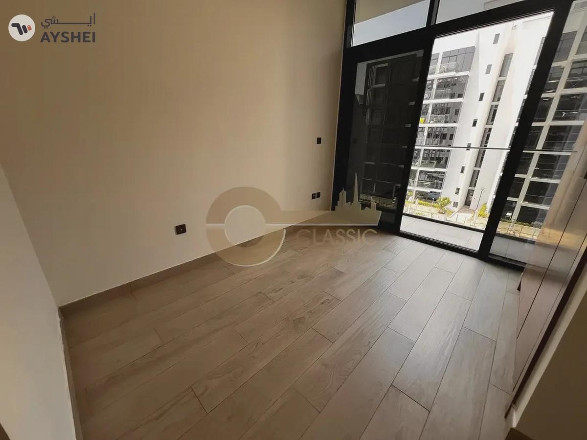 Studio | Semi-Furnished | Boulevard View-8-8