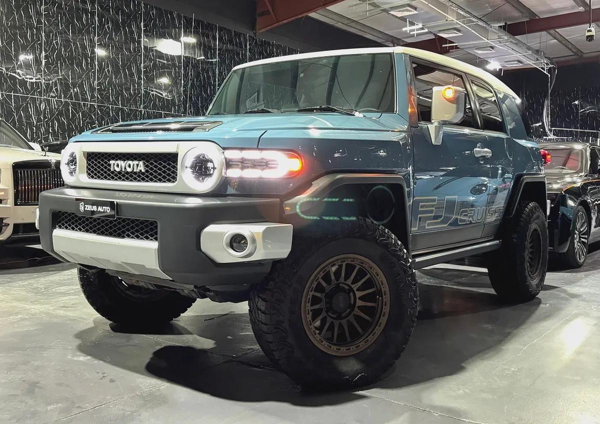 Toyota FJ Cruiser 2020 GCC specs for 200,000.00 AED-0-0