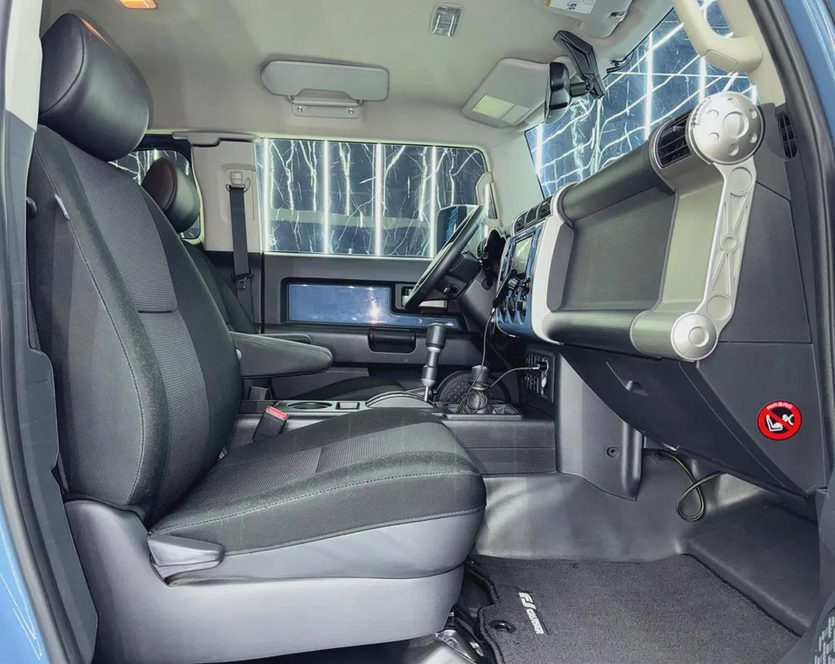 Toyota FJ Cruiser 2020 GCC specs for 200,000.00 AED-11-11