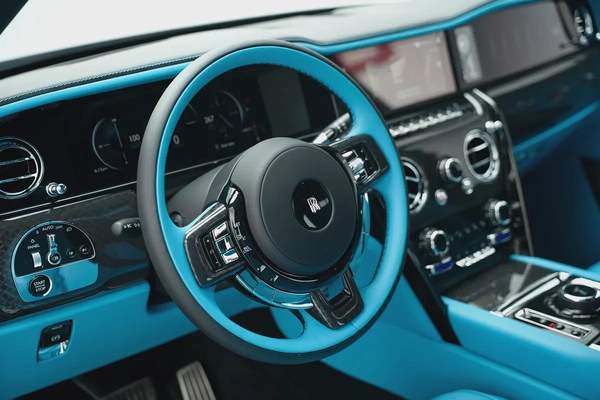 2025 ROLLS ROYCE CULLINAN BLACK BADGE WITH WARRANTY AND SERVICE CONTRACT