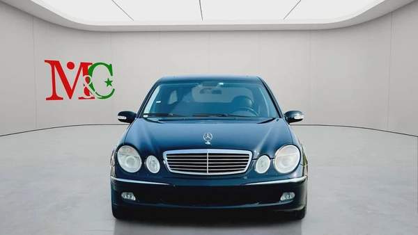 MERCEDES BENZ E320 - 2004 - CLEAN CAR FRESH JAPAN IMPORT