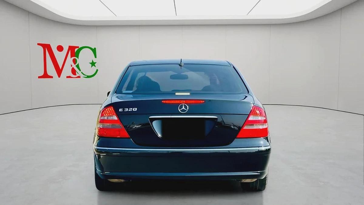 MERCEDES BENZ E320 - 2004 - CLEAN CAR FRESH JAPAN IMPORT-5-5