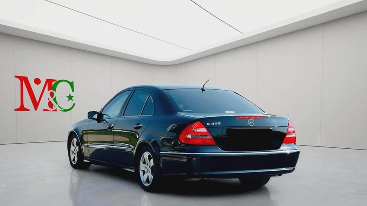 MERCEDES BENZ E320 - 2004 - CLEAN CAR FRESH JAPAN IMPORT-6-6