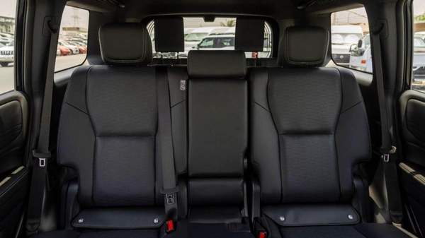 Toyota Prado VXR 2.4T