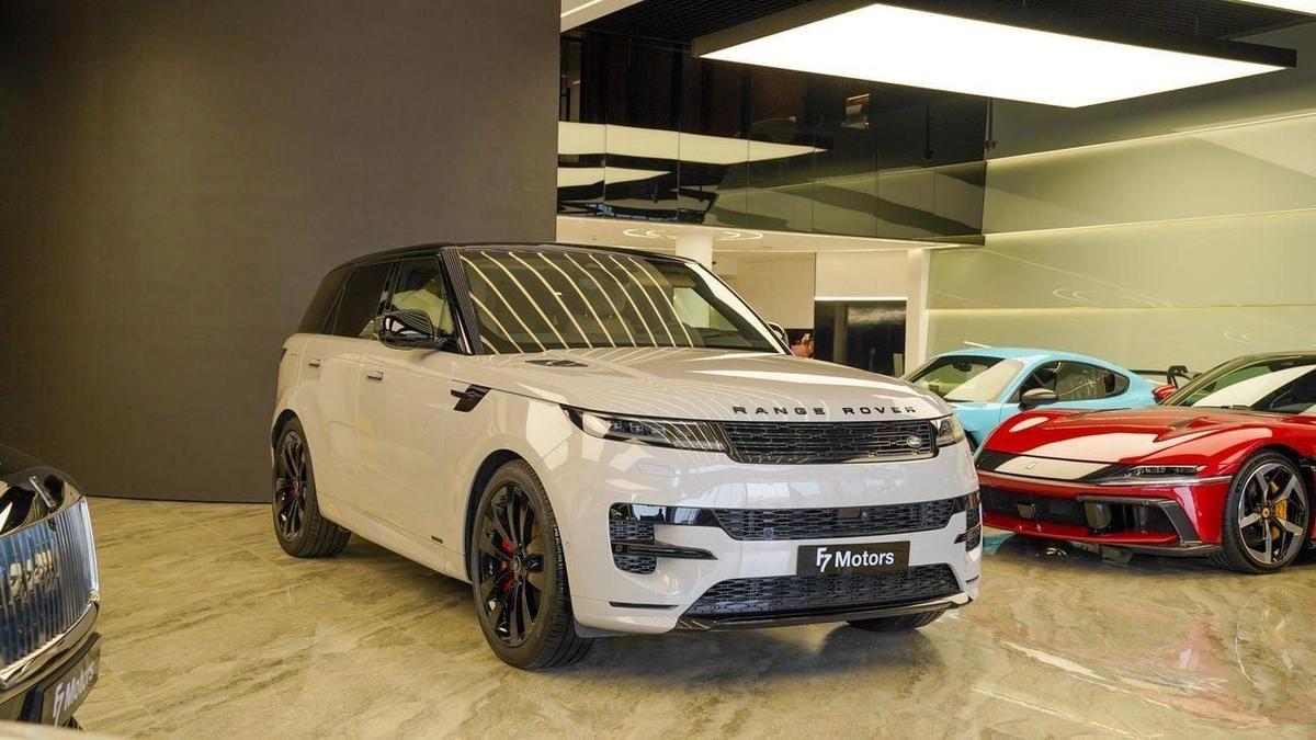 Land Rover Range Rover Sport Range Rover Sport Autobiography 2025 – P530 - Borasco Grey-0-0