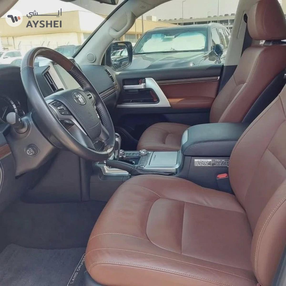 Toyota Land Cruiser TOYOTA LANDCRUISER VXR GRAND TOURING V8 5.7 - AED 255,000-7-7