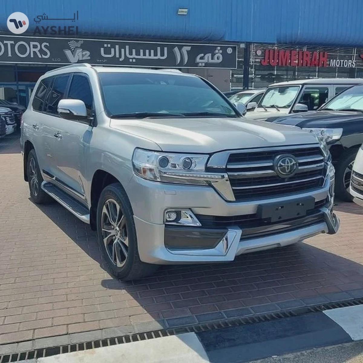 Toyota Land Cruiser TOYOTA LANDCRUISER VXR GRAND TOURING V8 5.7 - AED 255,000-0-0