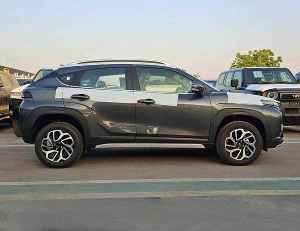 Suzuki Fronx GLX / EURO 5 HYBRID / 1.5L V4 / HEADUP DISPLAY / 360* CAMERAS / " 9" DISPLAY AUDIO (CODE # FRHGLX)