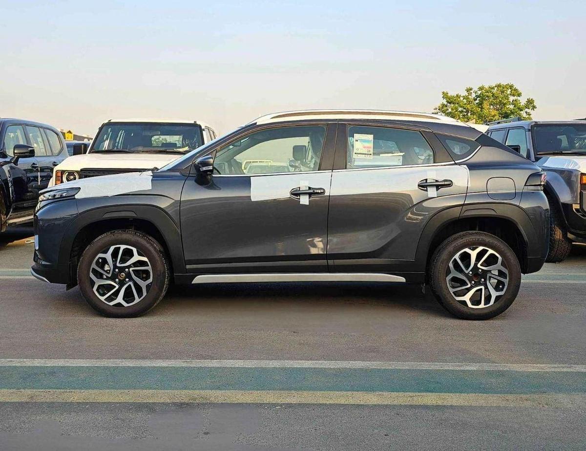 Suzuki Fronx GLX / EURO 5 HYBRID / 1.5L V4 / HEADUP DISPLAY / 360* CAMERAS / " 9" DISPLAY AUDIO (CODE # FRHGLX)-2-2