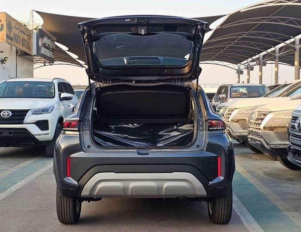 Suzuki Fronx GLX / EURO 5 HYBRID / 1.5L V4 / HEADUP DISPLAY / 360* CAMERAS / " 9" DISPLAY AUDIO (CODE # FRHGLX)