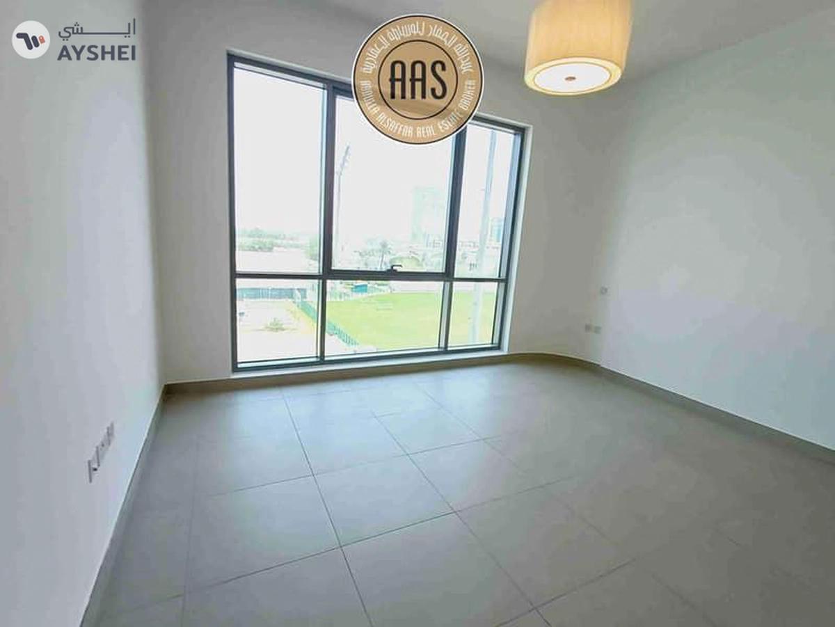 Spacious 3BK ! Near metro station !only 140k ready to move-11-11