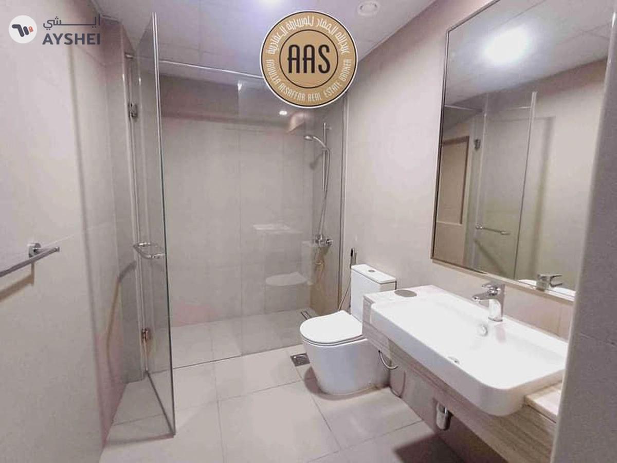 Spacious 3BK ! Near metro station !only 140k ready to move-12-12