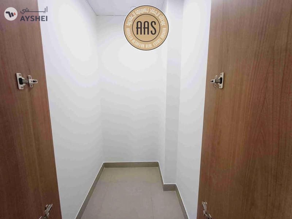 Spacious 3BK ! Near metro station !only 140k ready to move-17-17