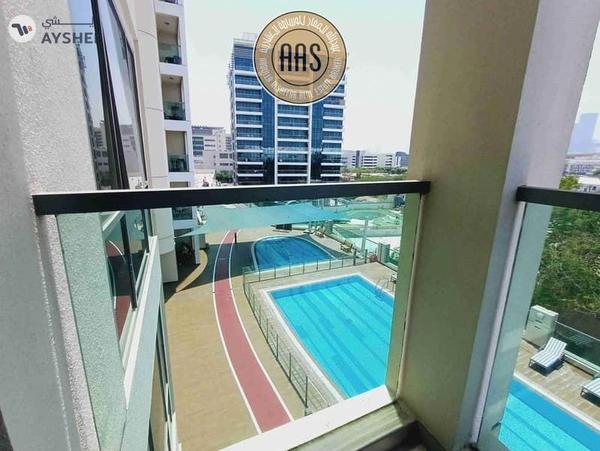 Spacious 3BK ! Near metro station !only 140k ready to move