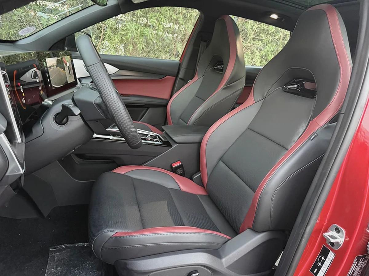 MG One - 2025 - Top Line - Sport Seats -GCC-15-15