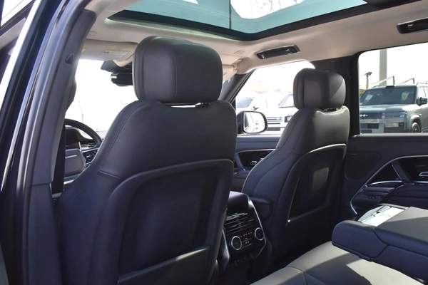 LAND ROVER RANGE ROVER V6 2023 | BLACK