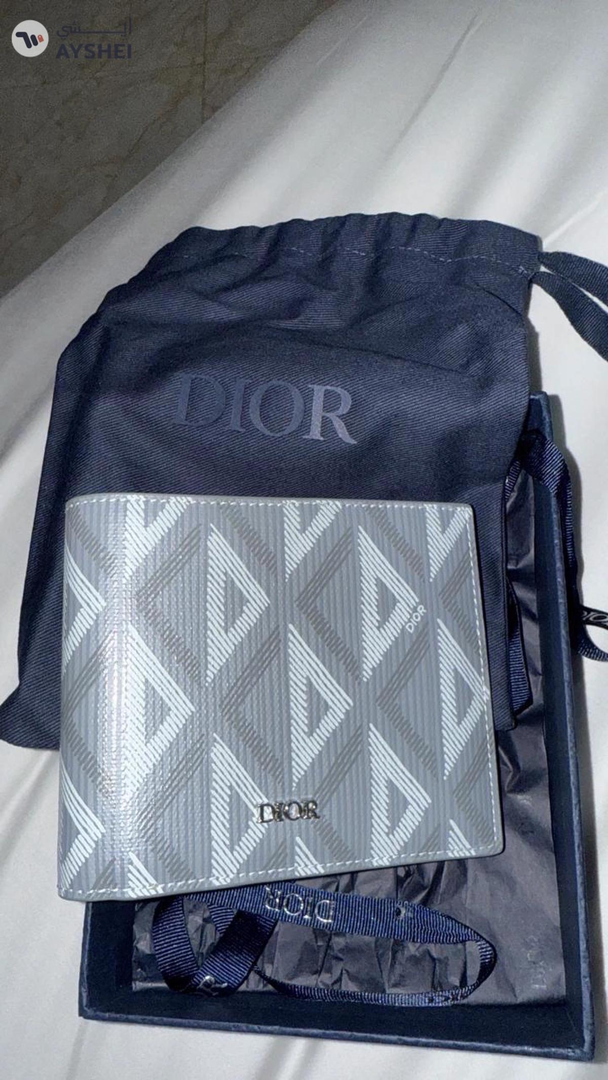 Genuine Dior Men’s Wallet – purchased for AED 2,000.In excellent condition. Open to reasonable offers from serious buyers-5-5