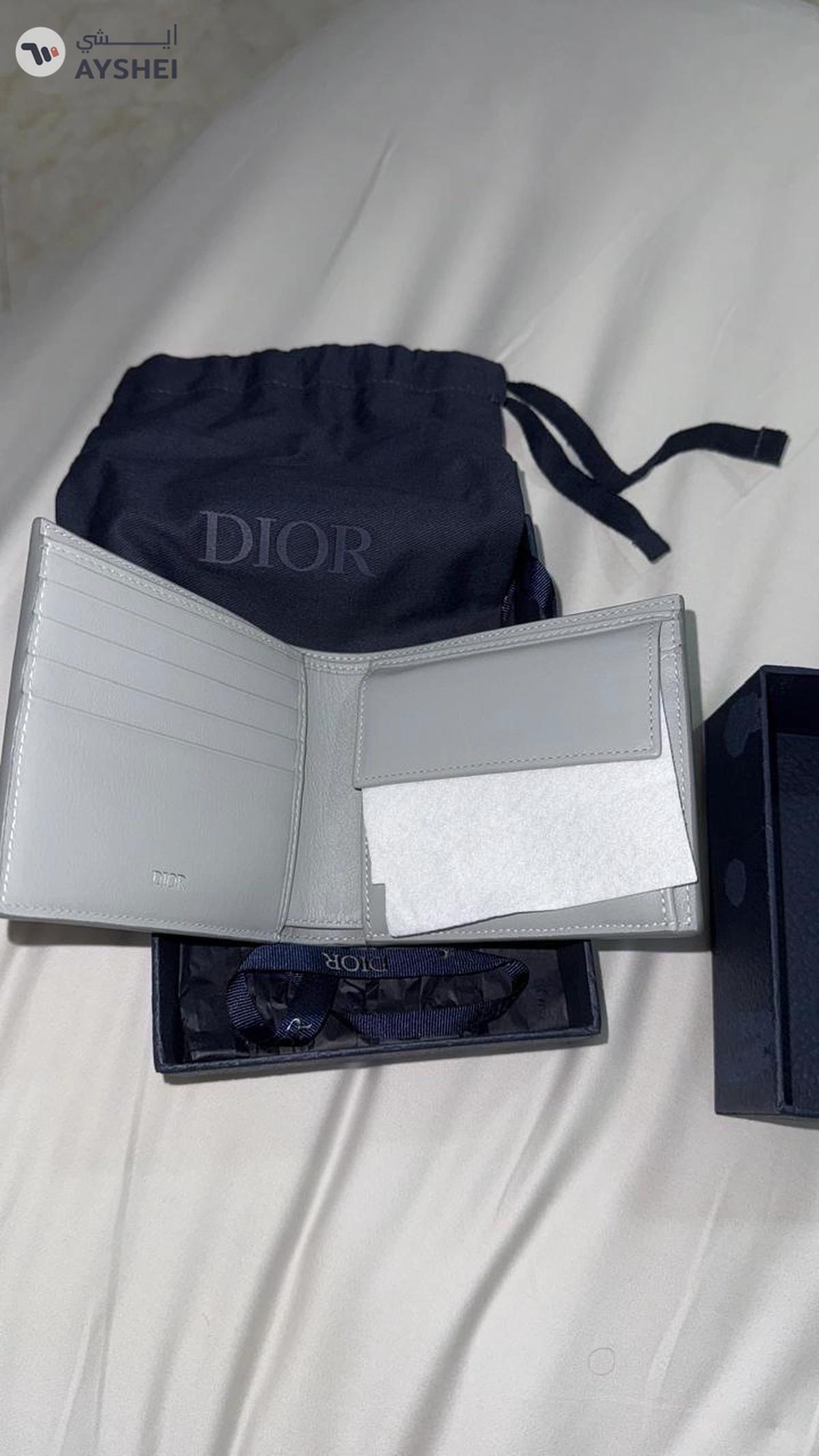 Genuine Dior Men’s Wallet – purchased for AED 2,000.In excellent condition. Open to reasonable offers from serious buyers-2-2