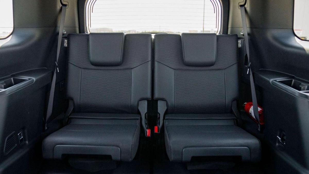 Toyota Prado First Edition-13-13