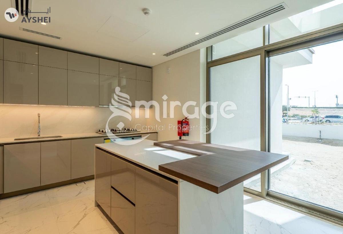 TOWNHOUSE FOR RENT IN NAD AL DHABI, AL JUBAIL ISLAND-6-6