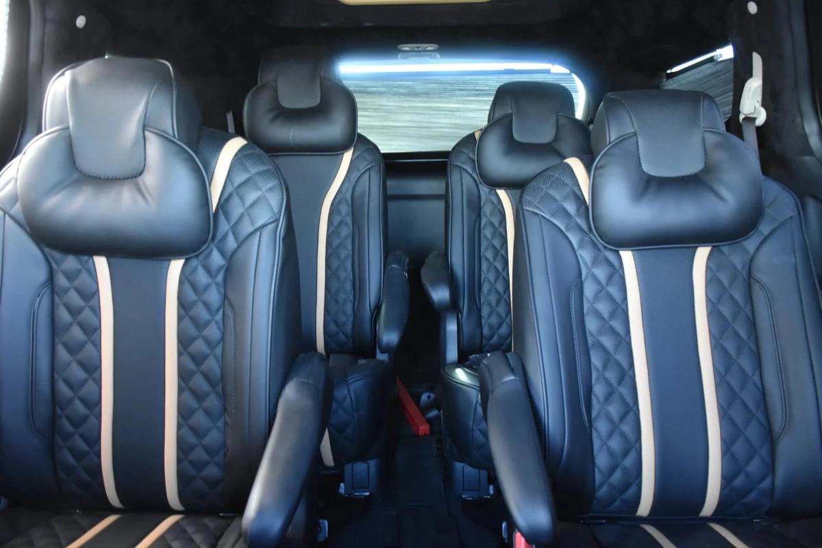 KIA CARNIVAL 7 SEATS 2023 | BLACK-21-21