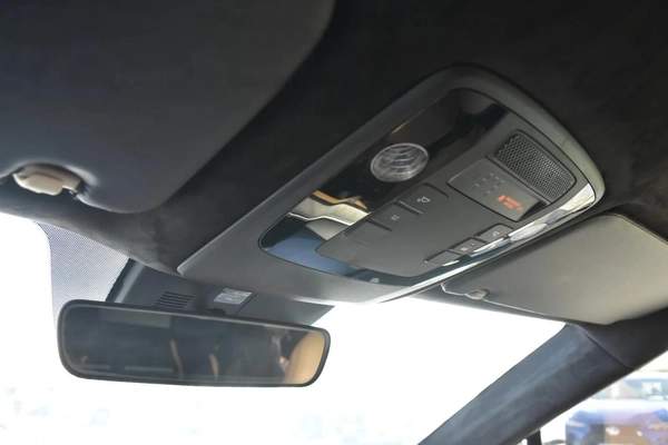 KIA CARNIVAL 7 SEATS 2023 | BLACK
