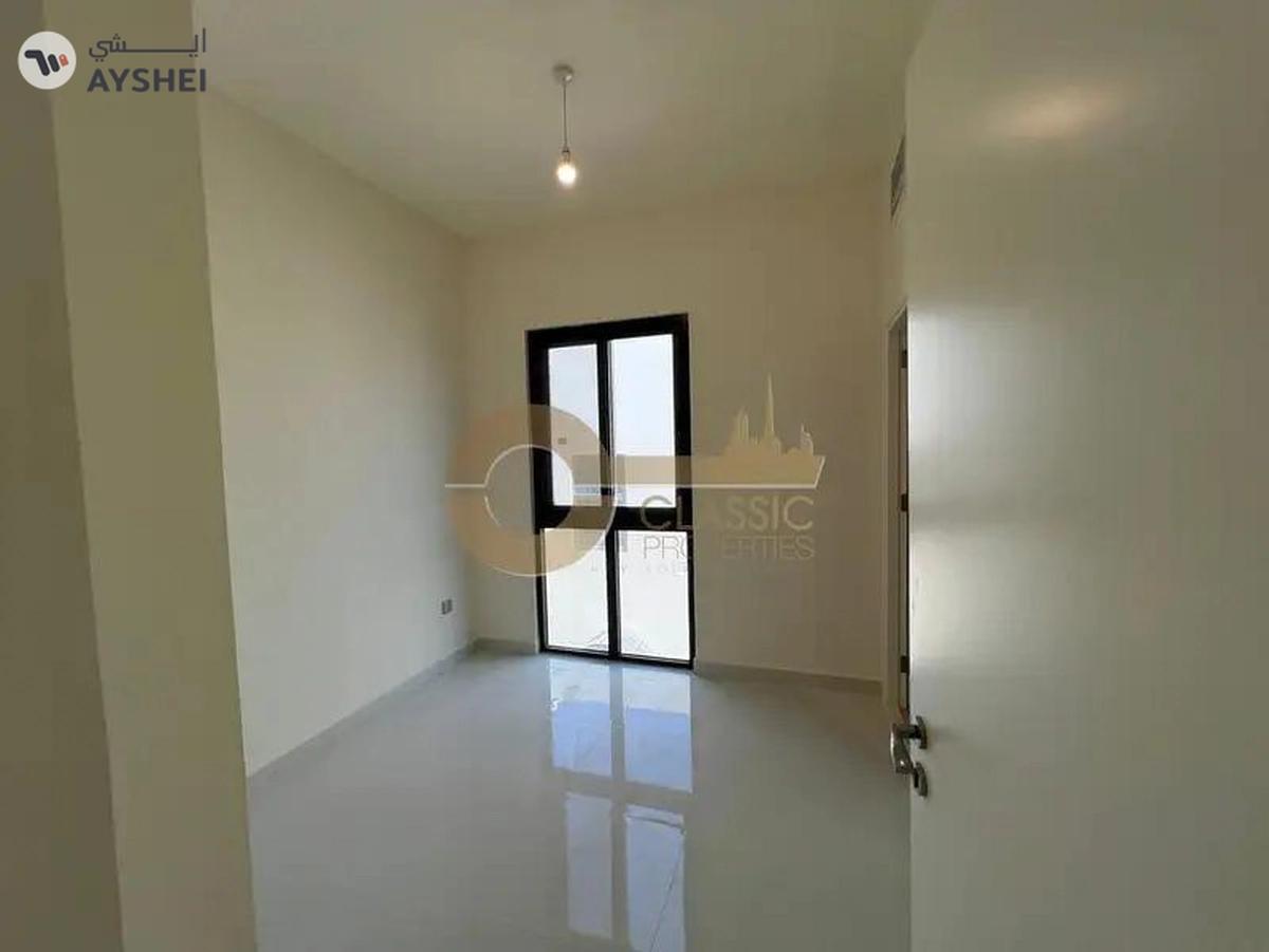 L shape Garden | Corner Unit for sale | R2EM-12-12