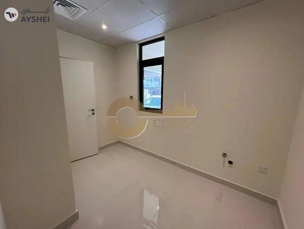 L shape Garden | Corner Unit for sale | R2EM