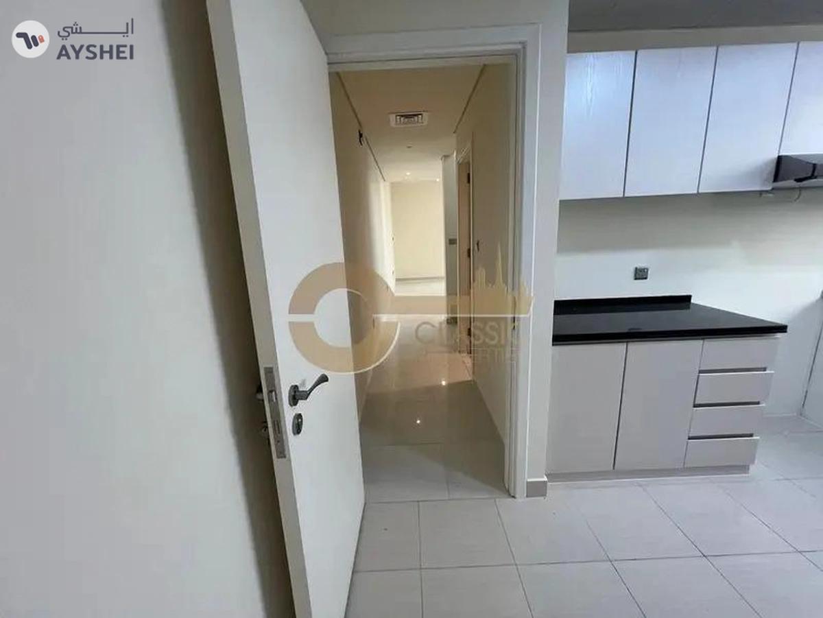 L shape Garden | Corner Unit for sale | R2EM-4-4