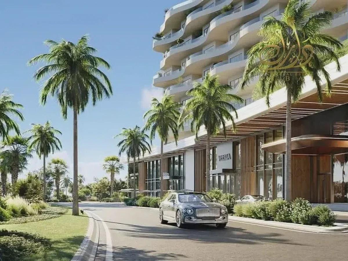 Sea and casino view-private beach-near WYNN casino-Pay only 20% and make flipping-7-7