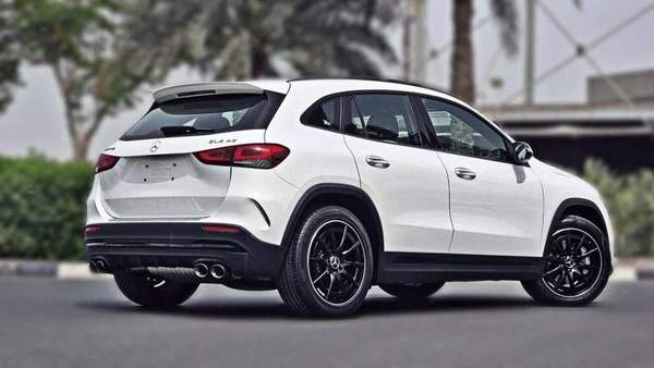 Mercedes-Benz GLA 45 AMG American Specifications - 4000km driven - 2.0L- 4 Cylinder - Turbo