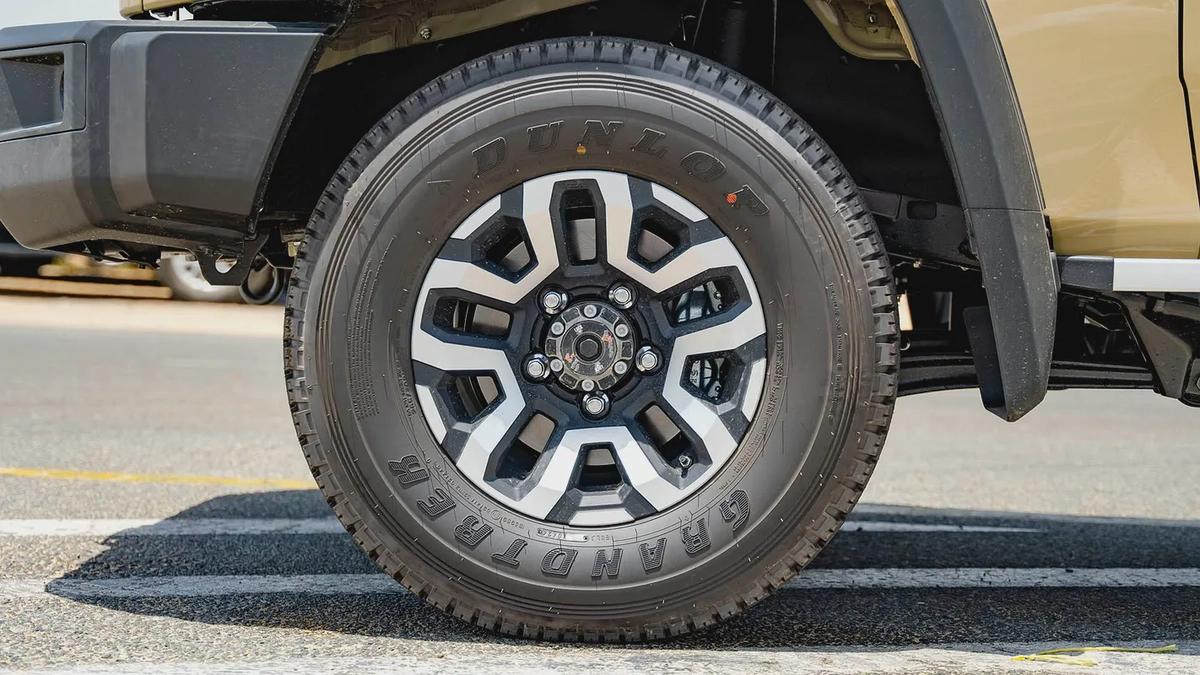 2025 Toyota Land Cruiser LC71 2.8L AT Diesel-5-5