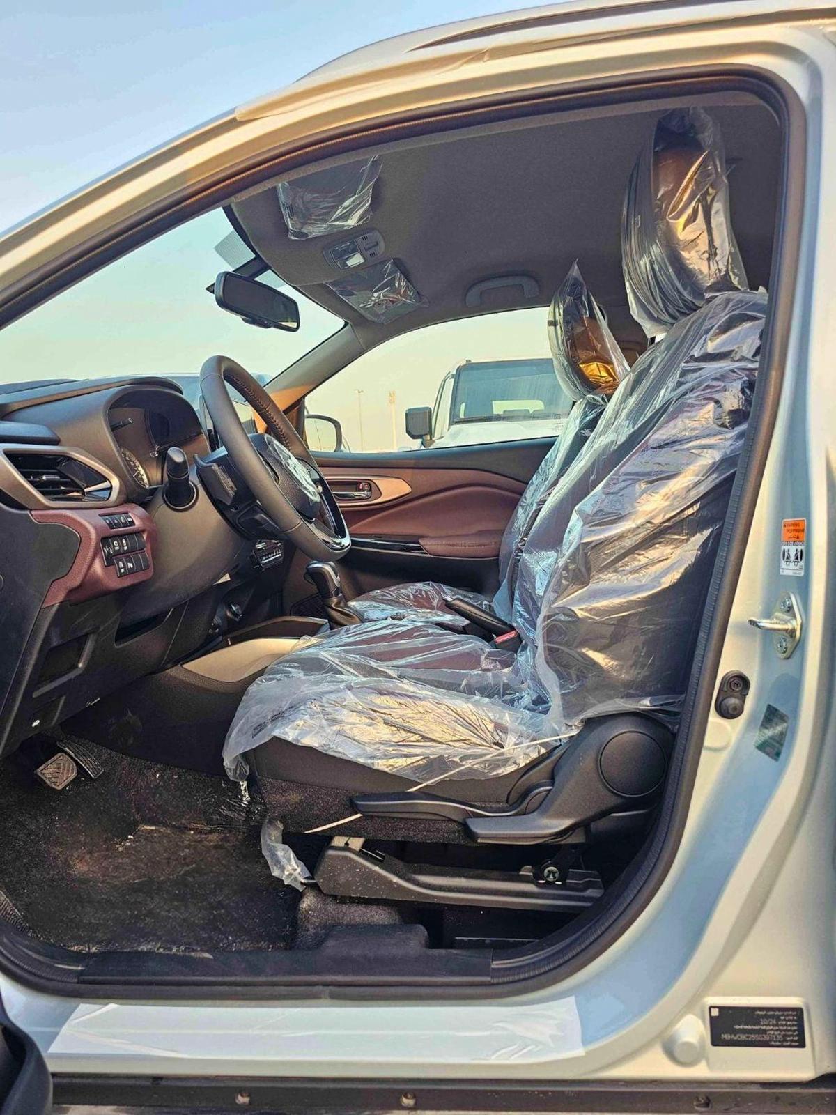 Suzuki Fronx GLX / EURO 5 HYBRID / 1.5L V4 / HEADUP DISPLAY / 360* CAMERAS /" 9" DISPLAY AUDIO (CODE # FRHGLX)-7-7