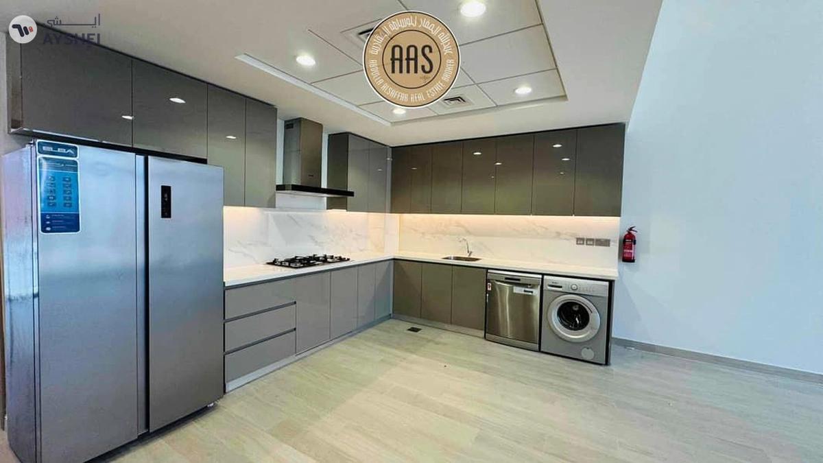 Spacious 3Bhk || Burj khalifa View || Chiller Free-16-16