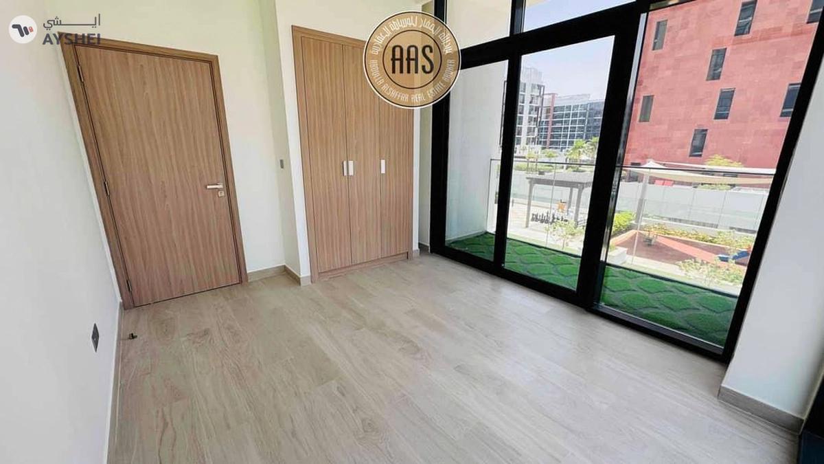 Spacious 3Bhk || Burj khalifa View || Chiller Free-8-8