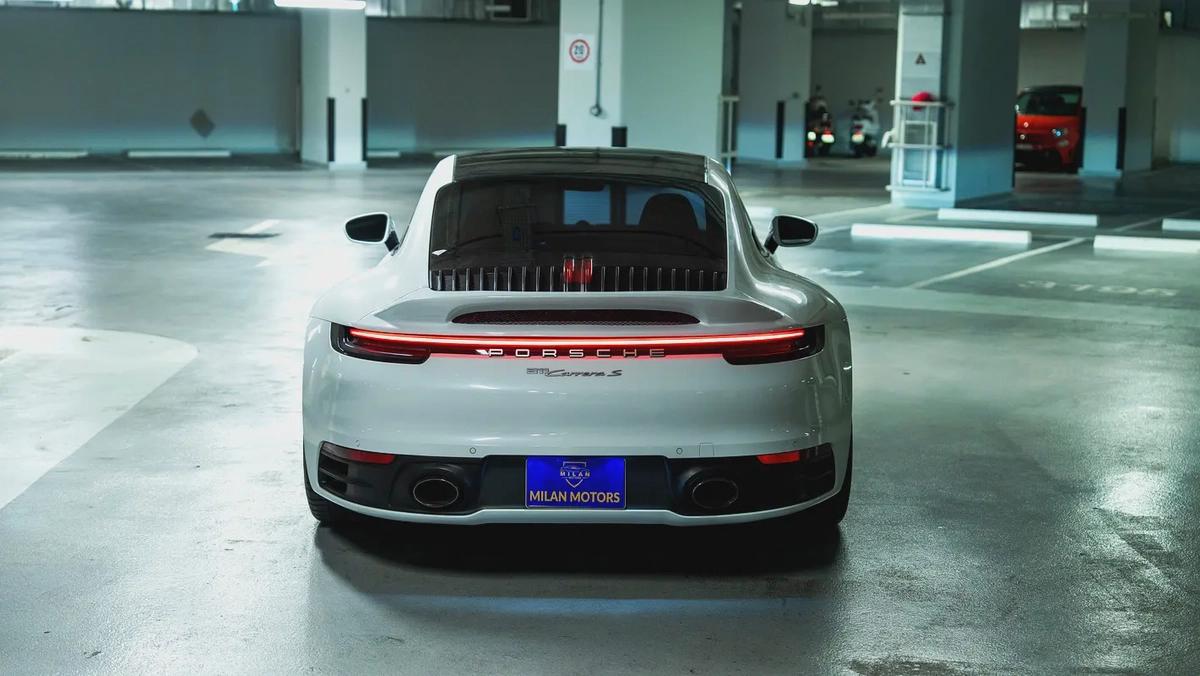 2022 Porsche 911 Carrera S, GCC Specs, Full-Service history, Full Options Excellent Condition-5-5