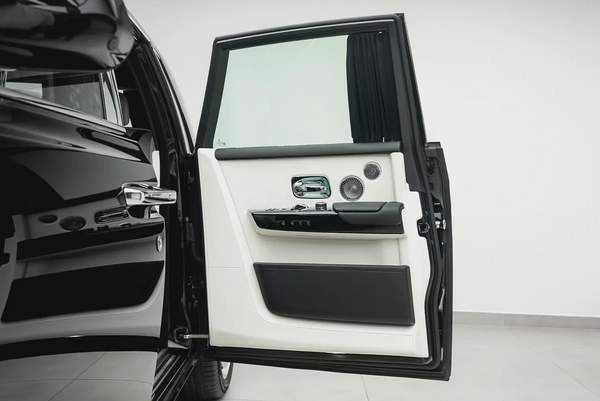 2025 ROLLS ROYCE PHANTOM | HIGH SPECS | VIP REAR SEATS