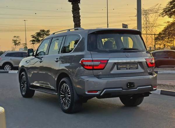 2024 Nissan Patrol LE Platinum, Dealer Warranty, GCC Specifications