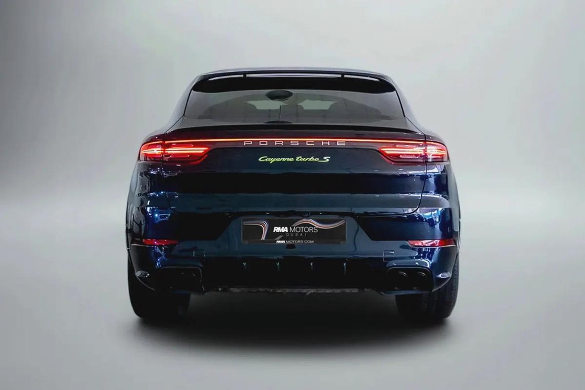8,924 AED / month | 0% DP | 2020 Porsche Cayenne Turbo S-E Hybrid-3-3