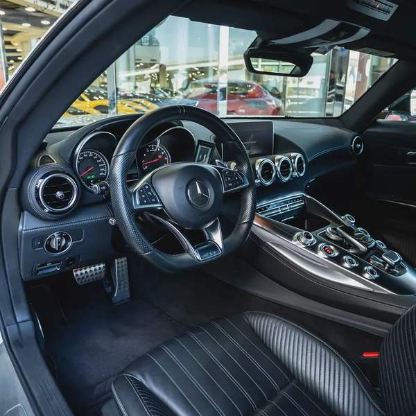 2016 MERCEDES BENZ AMG GT DONE ONLY 24,000KM