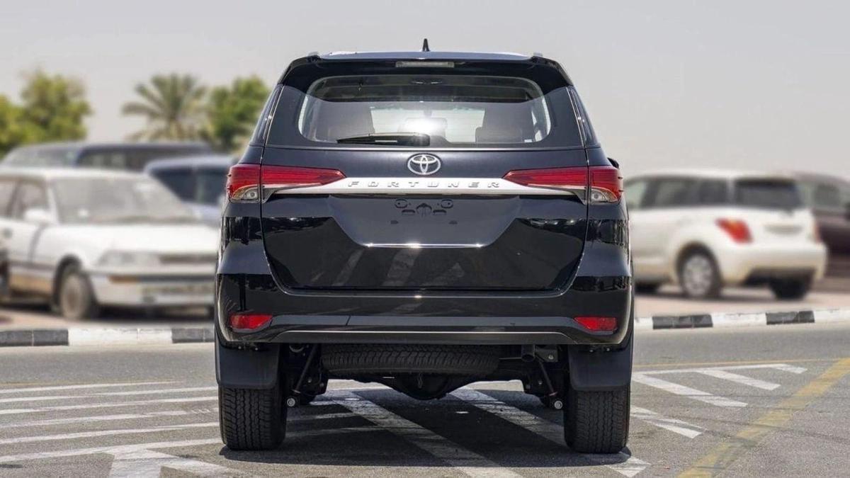 Toyota Fortuner FORTUNER 2.7L V4 4WD 7SET-7-7