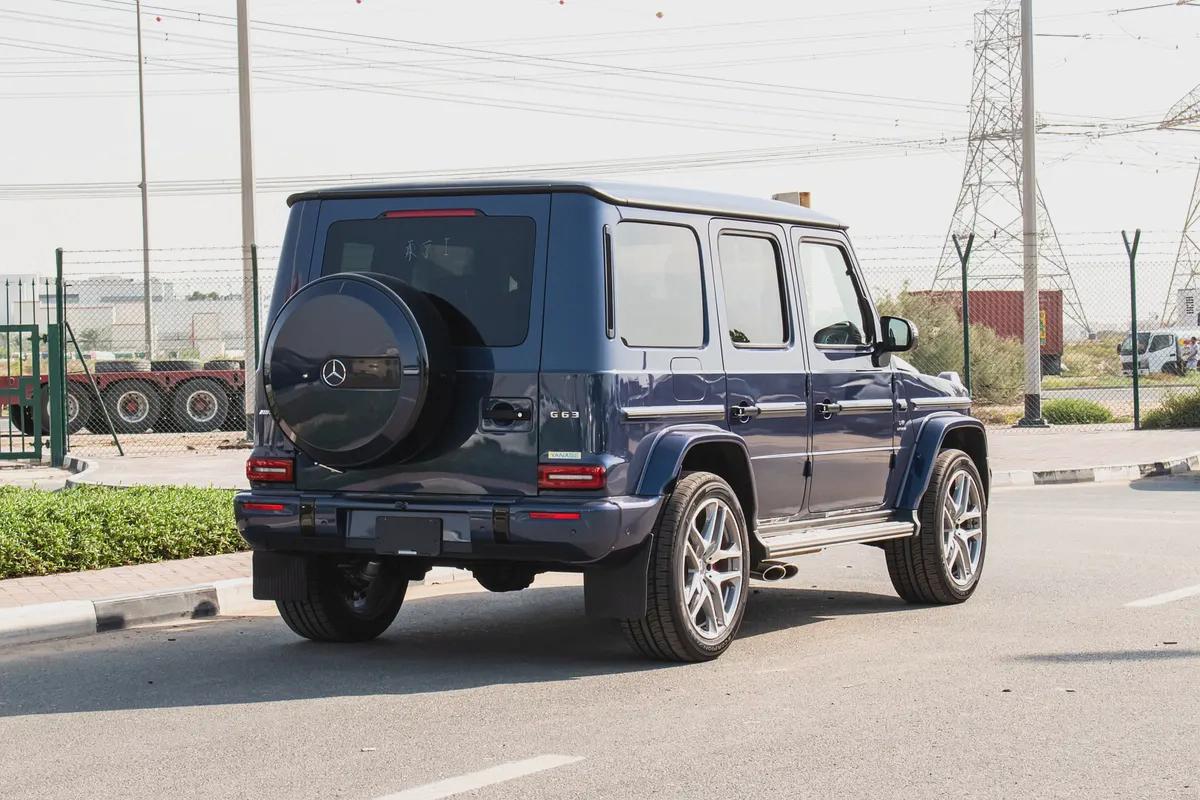 2025 - MERCEDES BENZ G63 - SUPER CLEAN - LIKE NEW - ONLY 6,000 KM-6-6