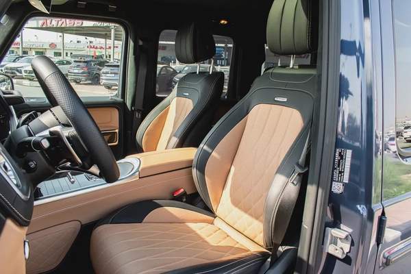 2025 - MERCEDES BENZ G63 - SUPER CLEAN - LIKE NEW - ONLY 6,000 KM