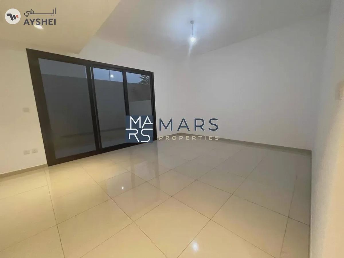 🏡 Spacious 3-Bedroom Townhouse for Rent in Nasma Residence, Al Tai, Sharjah-19-19
