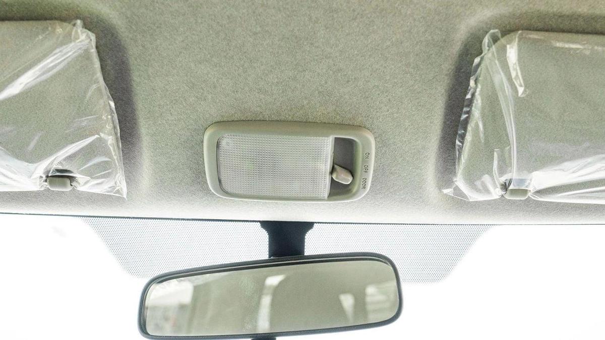 Toyota Hiace TOYOTA HIACE HR 2.7P MT 16 SEATER - WHITE-22-22
