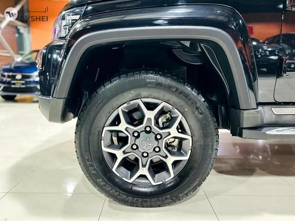 BAIC BJ40F BLACK 2023 4 CYLINDER 2.0T - GCC SPECIFICATION WITH DEALER WARRANTY