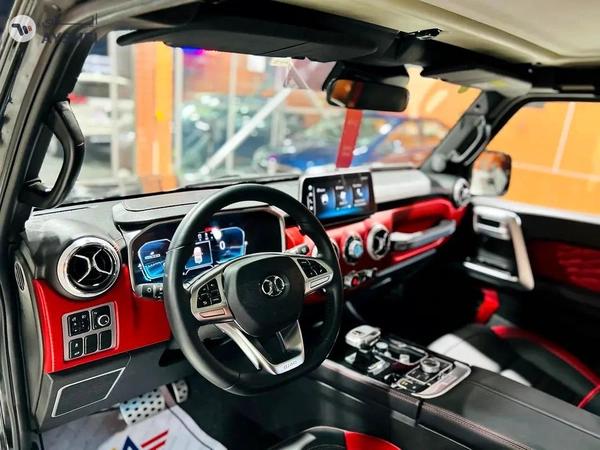 BAIC BJ40F BLACK 2023 4 CYLINDER 2.0T - GCC SPECIFICATION WITH DEALER WARRANTY