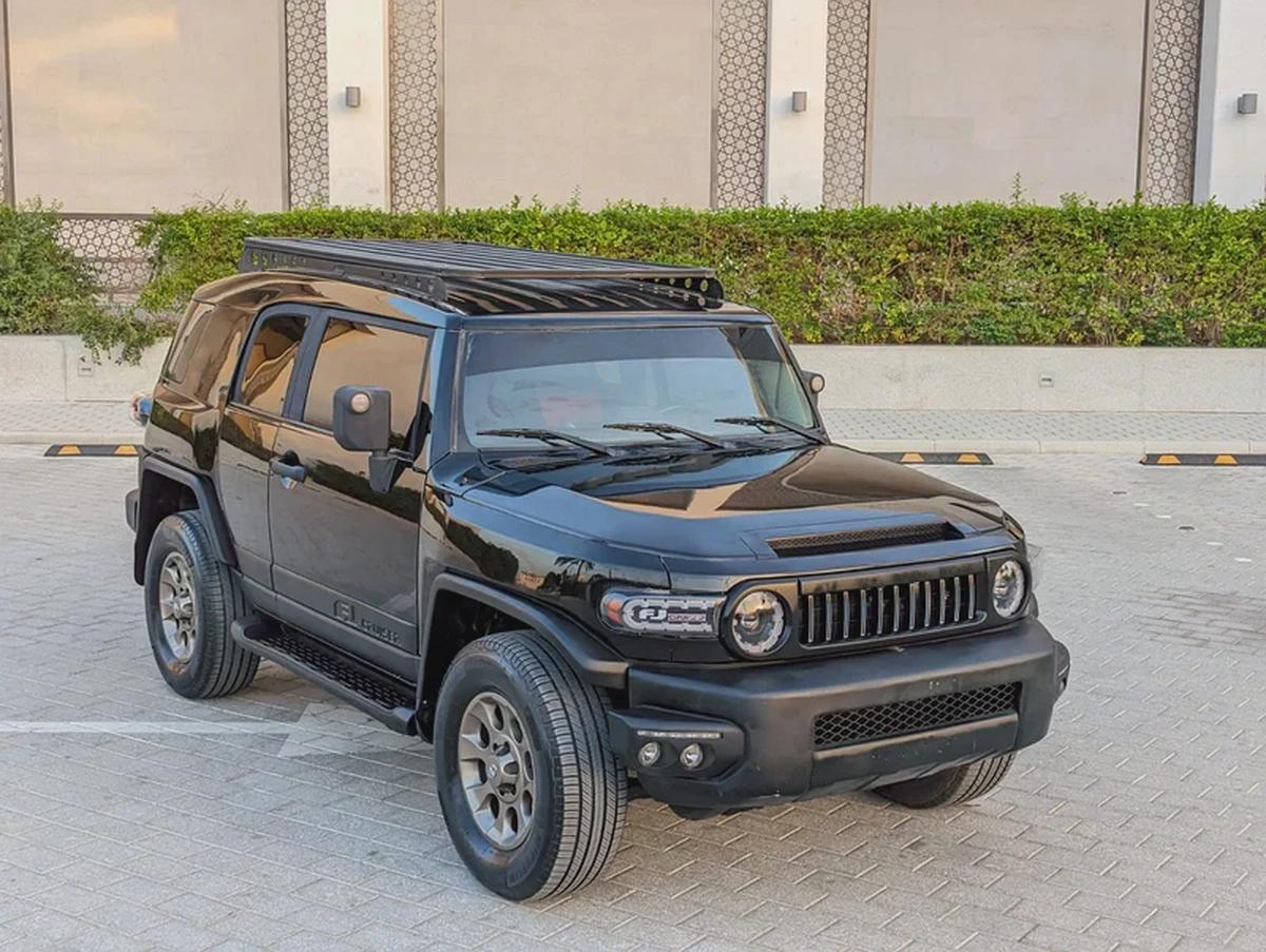 TOYOTA FJ CRUISER 2011 GCC IN EXCELLENT CONDITION-19-19